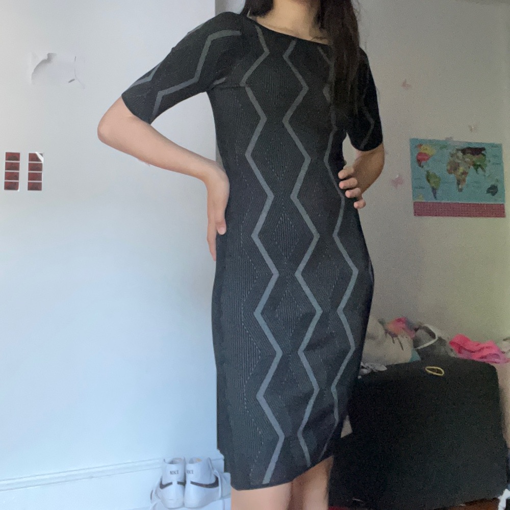 Karen millen NWOT women size xs not sold anymore